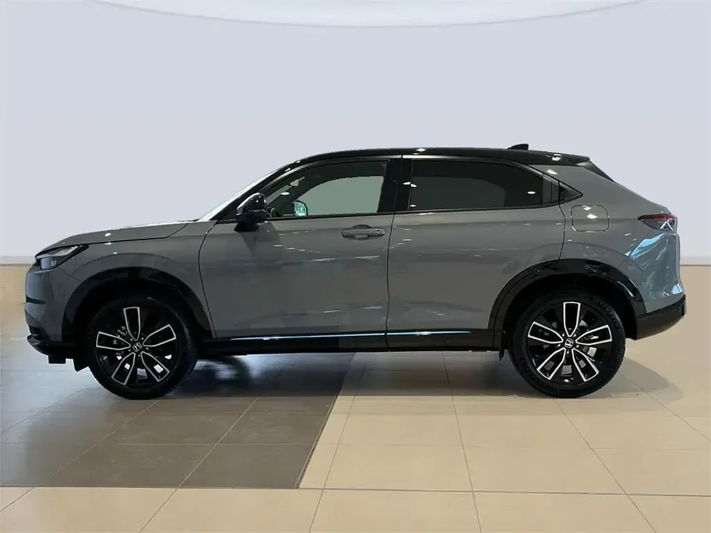 Nuevo Honda HR-V Advance 131 CV (96 kW) 2025 Gris / plata SUV