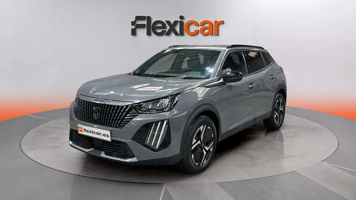 Usado Peugeot 2008 Allure 131 CV (96 kW) 2024 Gris SUV