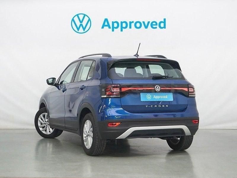 Usado VW T-Cross Advance 110 CV (80 kW) 2022 Azul SUV