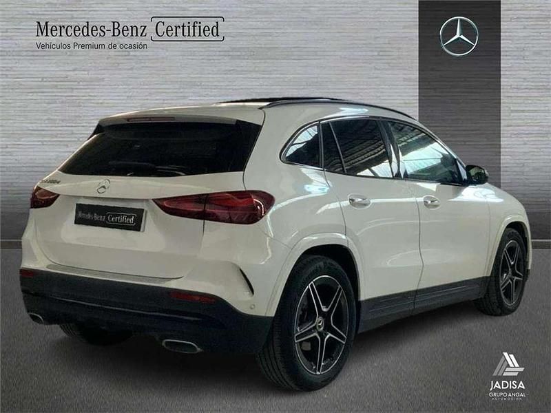 Usado Mercedes GLA200 150 CV (110 kW) 2025 SUV