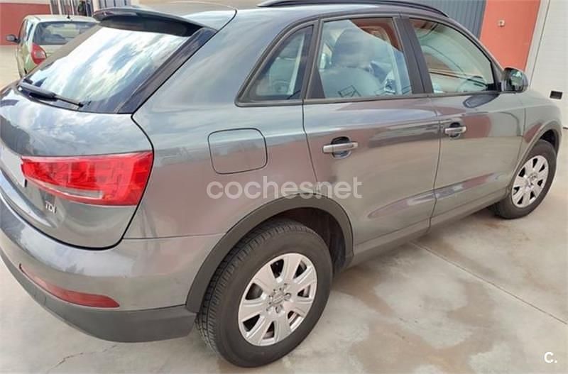 Usado Audi Q3 140 CV (102 kW) 2013 Gris / plata SUV