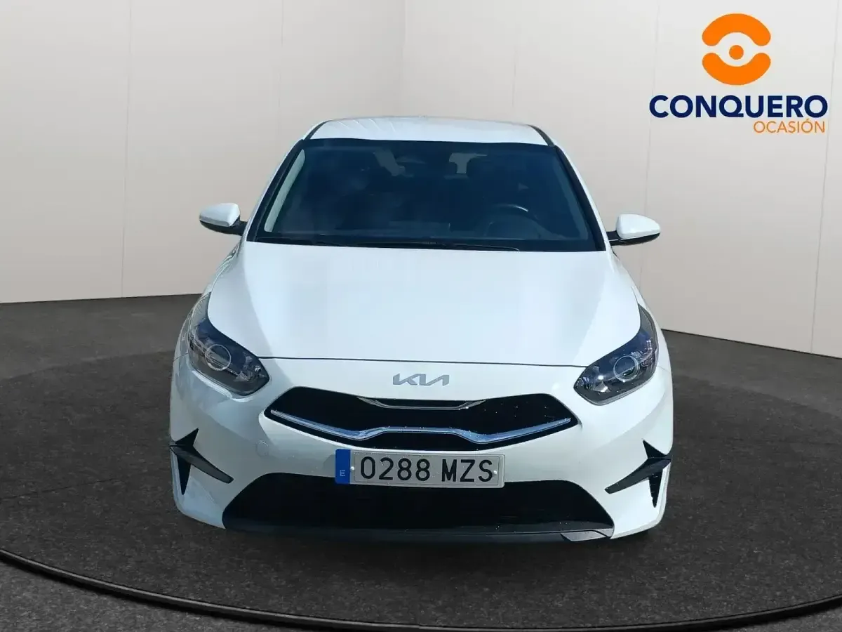 Usado Kia Ceed 100 CV (73 kW) 2025 Blanco Utilitario