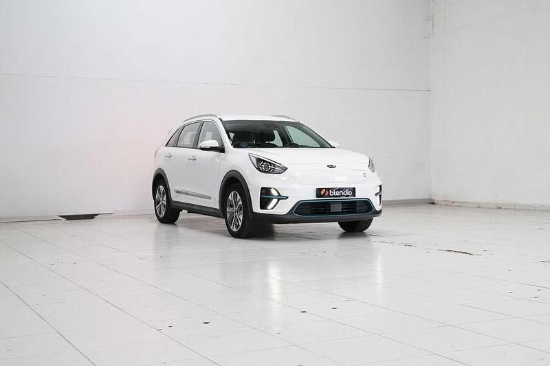 Blanco Usado 2021 Kia e-Niro SUV | 18.275 € (Super precio) - Imagen 1/4