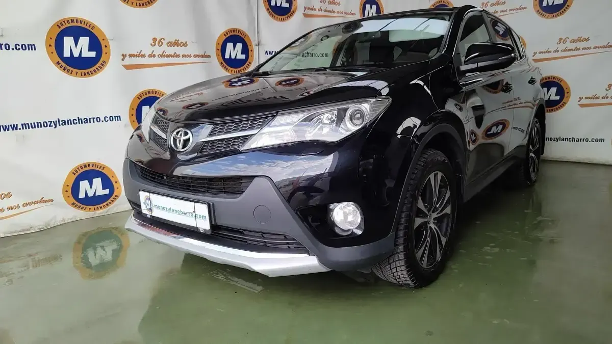Begagnad Toyota RAV4 Business Edition 124 HK (91 kW) 2015 Svart SUV