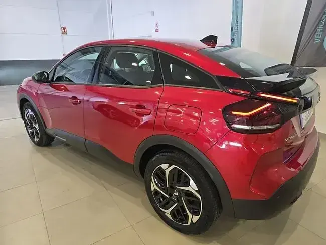 Usado Citroën C4 PureTech 131 CV (96 kW) 2024 Rojo SUV