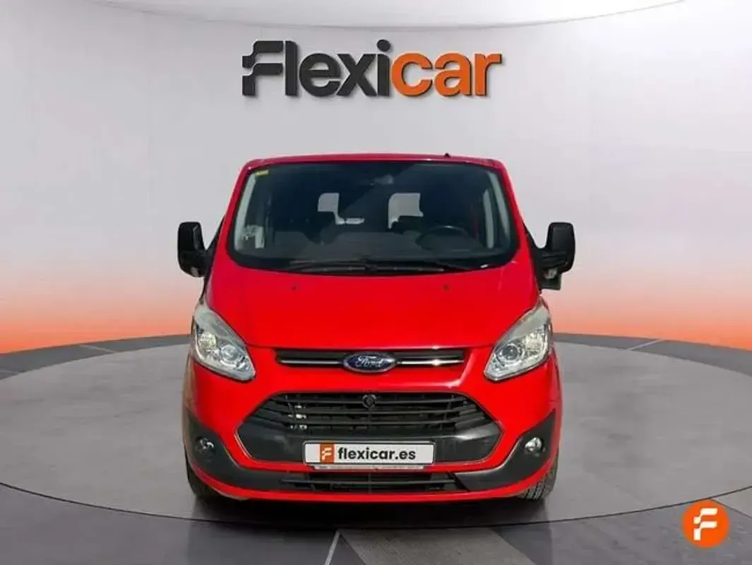 Usado Ford Transit Custom 125 CV (91 kW) 2015 Rojo Van