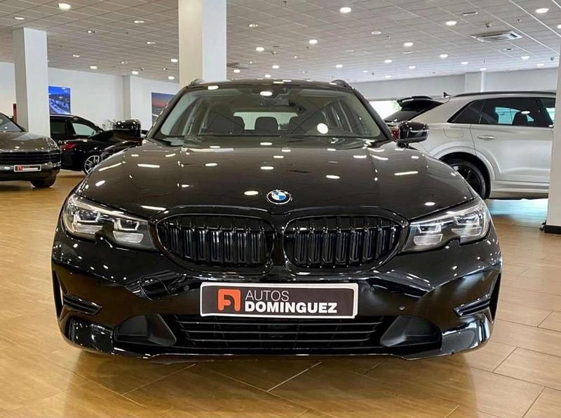 Usado BMW 318 150 HP (110 kW) 2022 Preto Carrinha