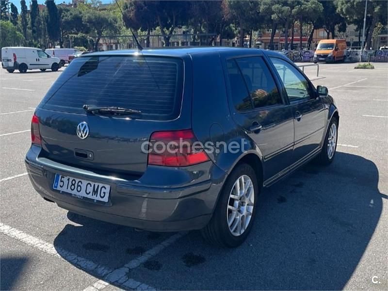 Usado VW Golf IV Highline 105 CV (77 kW) 2003 Azul Berlina