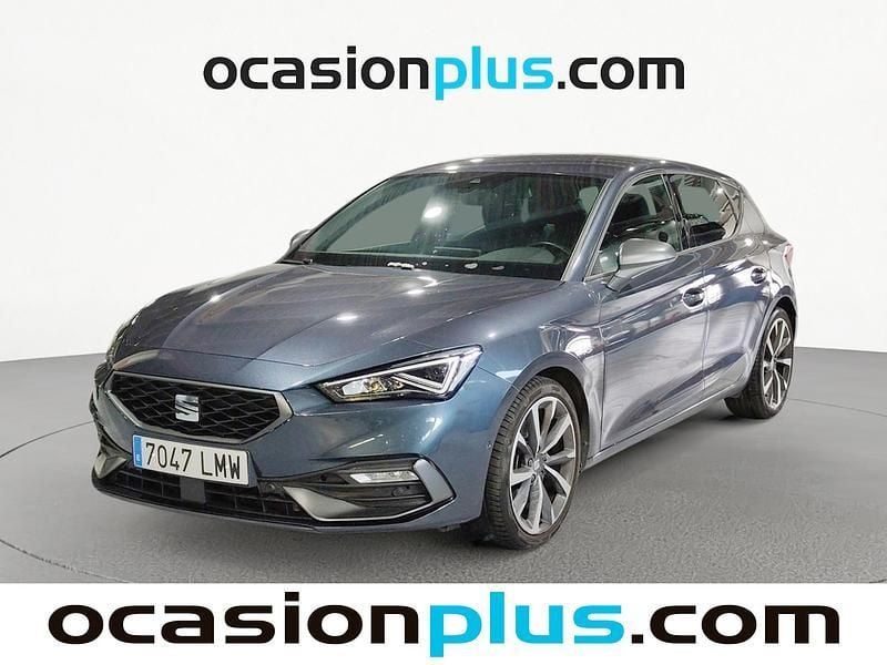 Gris Usado 2021 Seat Leon FR Utilitario | 19.991 € (Precio justo) - Imagen 1/4