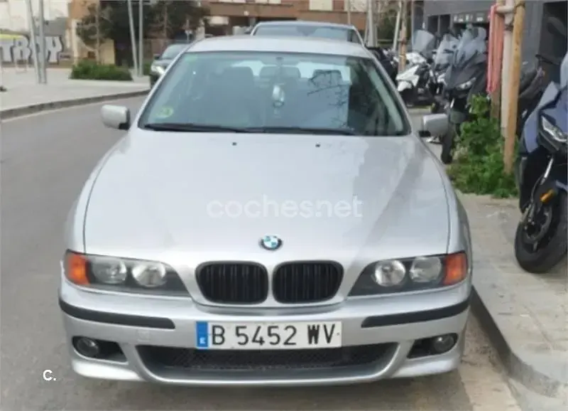 Usado BMW 523 170 CV (125 kW) 2000 Gris / plata Berlina