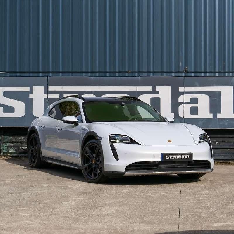 Gris Usado 2023 Porsche Taycan Cross Turismo Familiar | 73.990 € (Super precio) - Imagen 1/4