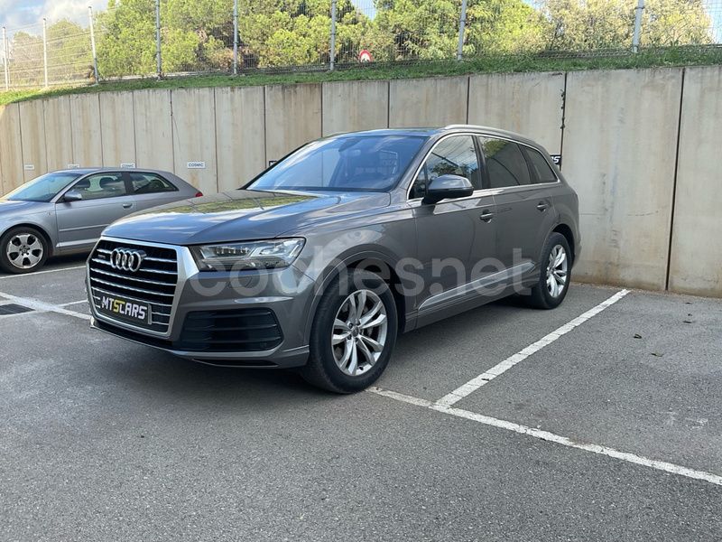Gris / plata Usado 2016 Audi Q7 SUV | 38.500 € (Caro) - Imagen 1/4