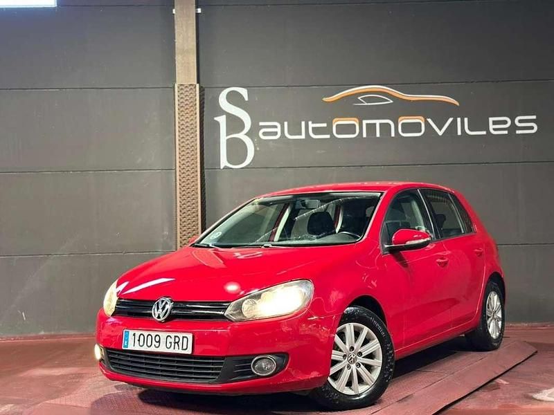 Usado VW Golf VI Advance 105 CV (77 kW) 2009 Rojo Utilitario