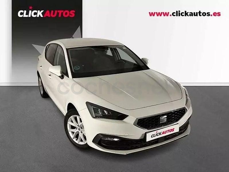 Usado Seat Leon Style 110 CV (80 kW) 2024 Blanco Berlina