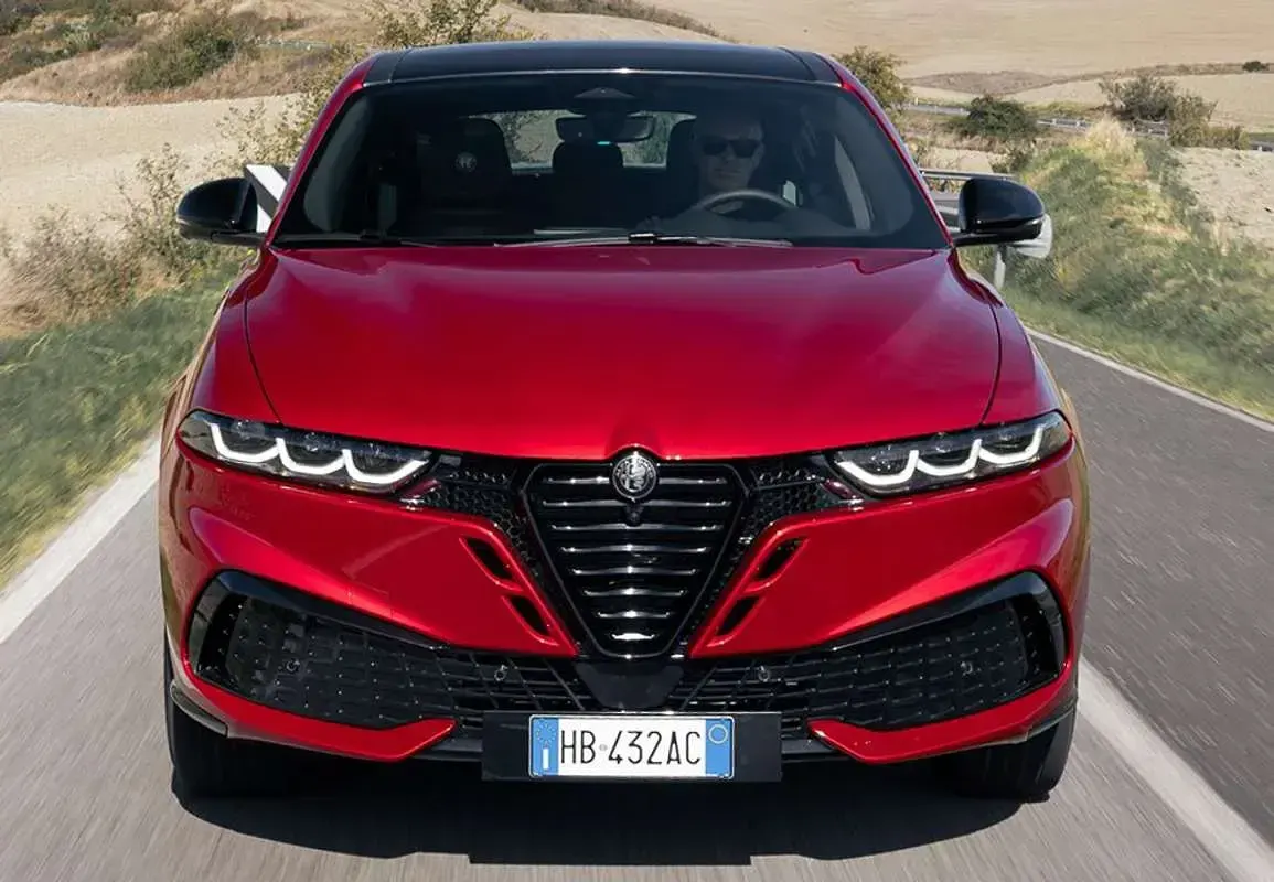 Usado Alfa Romeo Tonale Veloce 160 CV (117 kW) 2023 Azul SUV