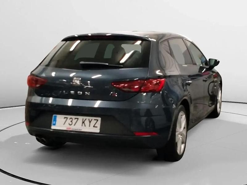 Usado Seat Leon FR 150 CV (110 kW) 2019 Azul Berlina