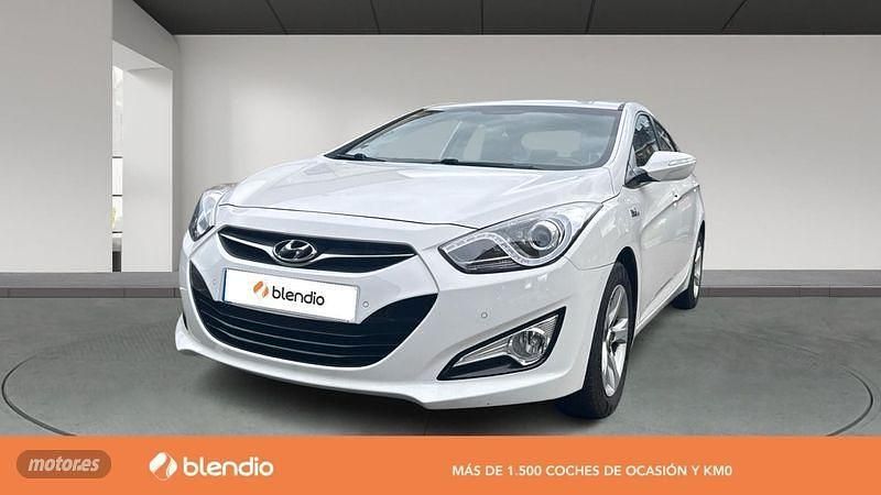 Blanco Usado 2013 Hyundai i40 Familiar | 9300 € (Precio justo) - Imagen 1/4