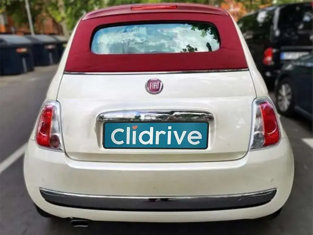 Usado Fiat 500C Pop 69 CV (50 kW) 2010 Blanco Descapotable