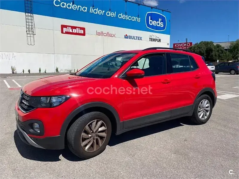 Usado VW T-Cross Advance 95 CV (69 kW) 2020 Rojo SUV