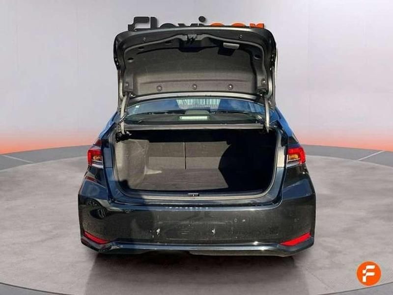 Usado Toyota Corolla Active 140 CV (102 kW) 2023 Negro Berlina