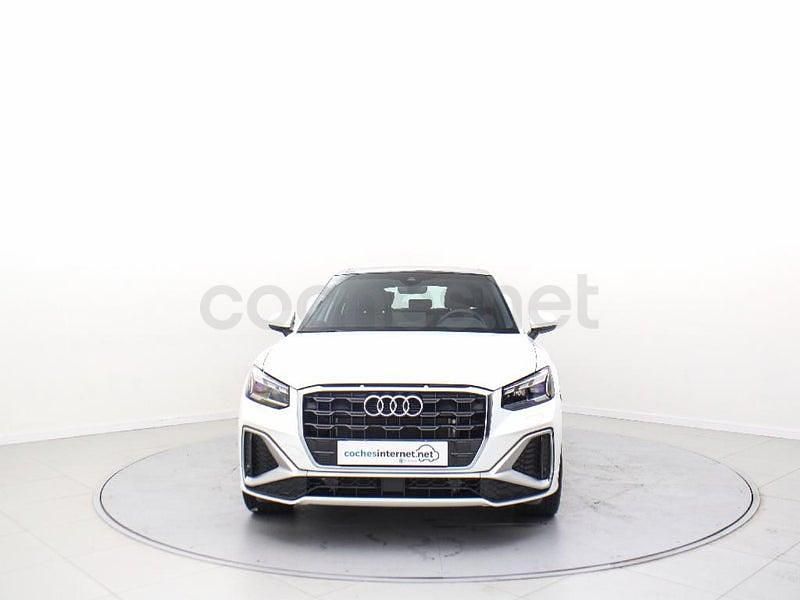 Usado Audi Q2 S-Line 150 CV (110 kW) 2025 Blanco SUV