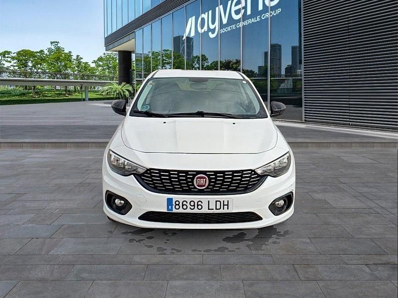 Usado Fiat Tipo Business 120 CV (88 kW) 2019 Blanco Utilitario