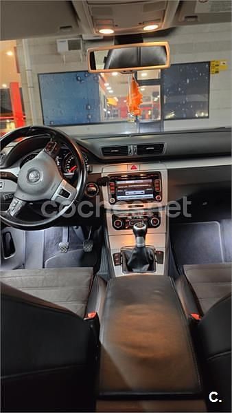 Blanco Usado 2010 VW Passat R-line Familiar | 7600 € (Precio justo) - Imagen 1/4