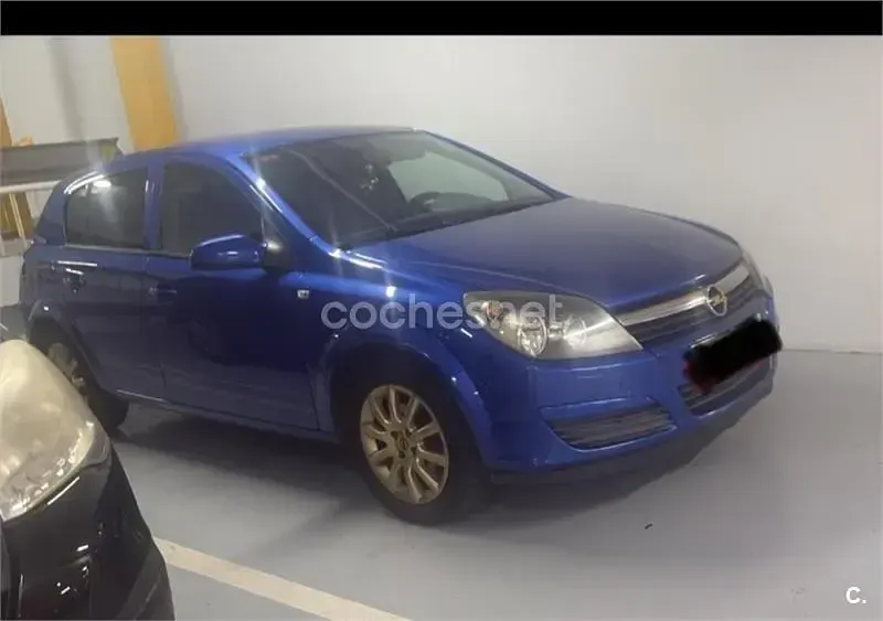 Usado Opel Astra Enjoy 105 CV (77 kW) 2005 Azul Berlina