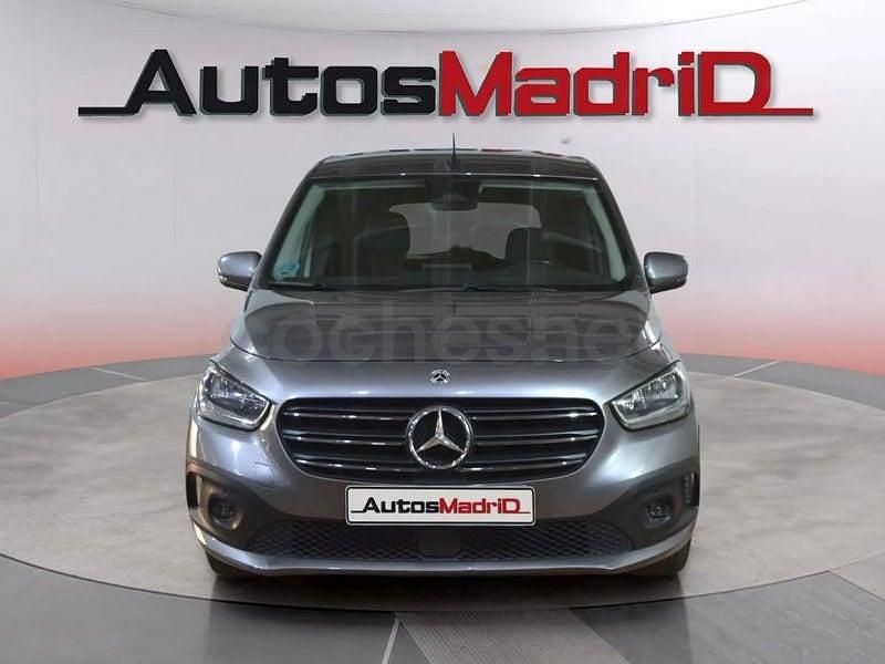 Usado Mercedes T180 116 CV (85 kW) 2023 Gris Monovolumen