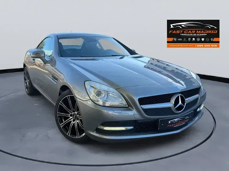 Usado Mercedes SLK200 184 CV (135 kW) 2012 Gris / plata Descapotable