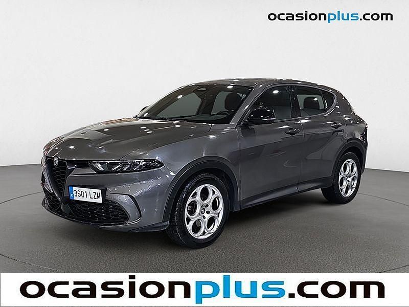 Gris Usado 2022 Alfa Romeo Sprint Sprint Coupe | 22.591 € - Imagen 1/4