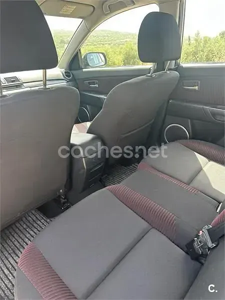 Usado Mazda 3 Sportive 150 CV (110 kW) 2004 Gris / plata Berlina