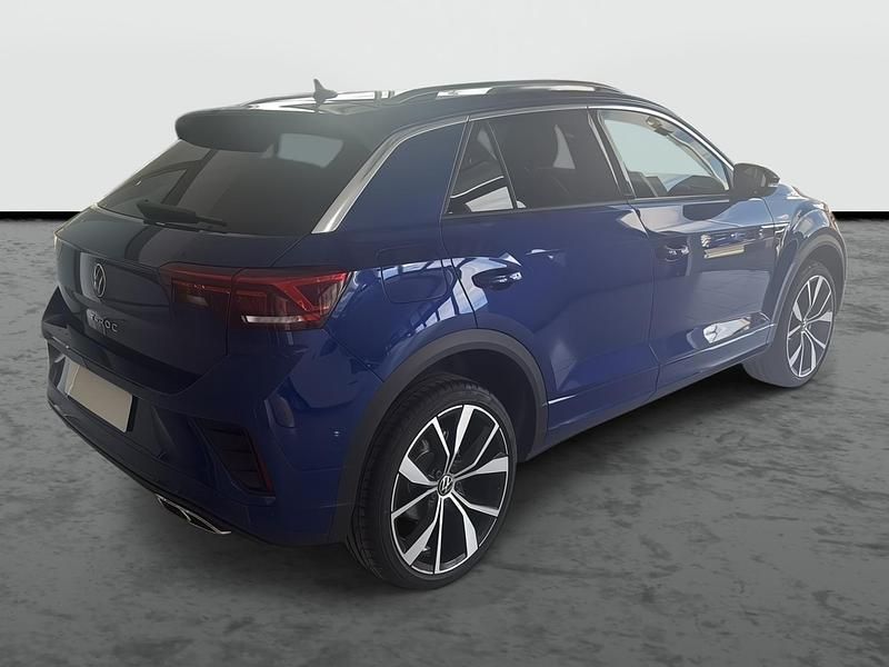 Usado VW T-Roc R-line 116 CV (85 kW) 2025 Lapiz blue metalizado SUV
