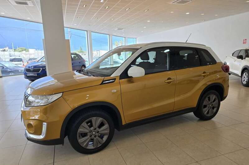 Amarillo Usado 2019 Suzuki Vitara SUV | 13.300 € (Precio justo) - Imagen 1/4