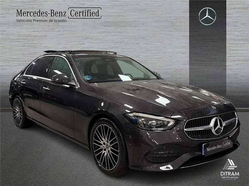 Usado Mercedes C220 200 HP (147 kW) 2024 Sedan