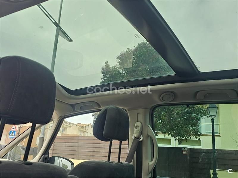 Usado Renault Espace Dynamique 175 CV (128 kW) 2007 Gris / plata Monovolumen