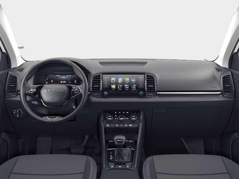 Usado Skoda Karoq Selection 150 CV (110 kW) 2025 Blanco SUV