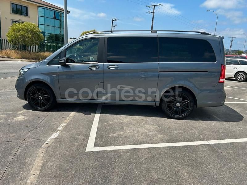 Usado Mercedes V250 Exclusive 190 CV (139 kW) 2019 Gris / plata Monovolumen