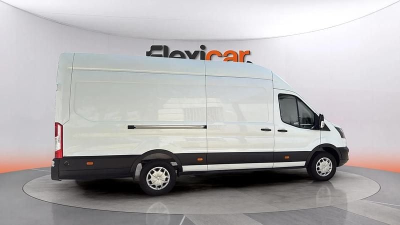 Usado Ford Transit 131 CV (96 kW) 2022 Blanco Van