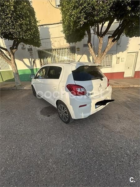 Usado Mitsubishi Space Star 80 CV (58 kW) 2017 Blanco Berlina