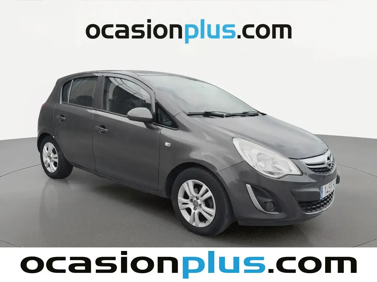 Usado Opel Corsa Selective 75 CV (55 kW) 2012 Gris Utilitario