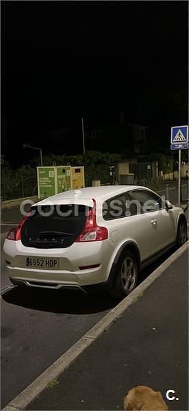 Usado Volvo C30 Momentum 109 CV (80 kW) 2011 Blanco Utilitario
