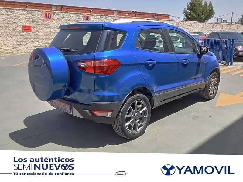 Usado Ford Ecosport Titanium 91 CV (66 kW) 2015 Azul SUV