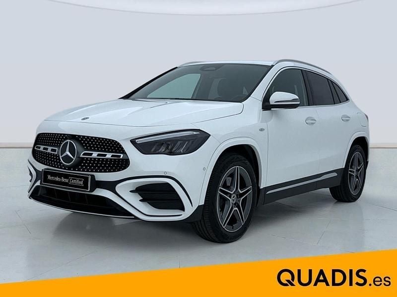 Usado Mercedes GLA250 218 CV (160 kW) 2025 Blanco SUV