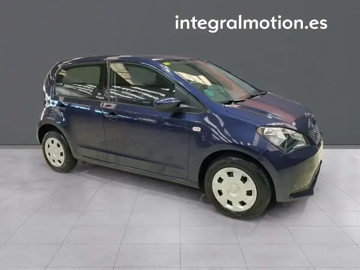 Usado Seat Mii Reference 59 CV (43 kW) 2018 Azul Utilitario