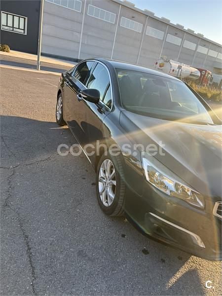 Usado Peugeot 508 Allure 150 CV (110 kW) 2015 Negro Berlina