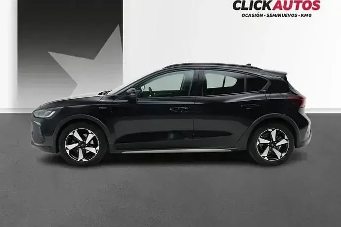 Usado Ford Focus Active 125 CV (91 kW) 2024 Negro