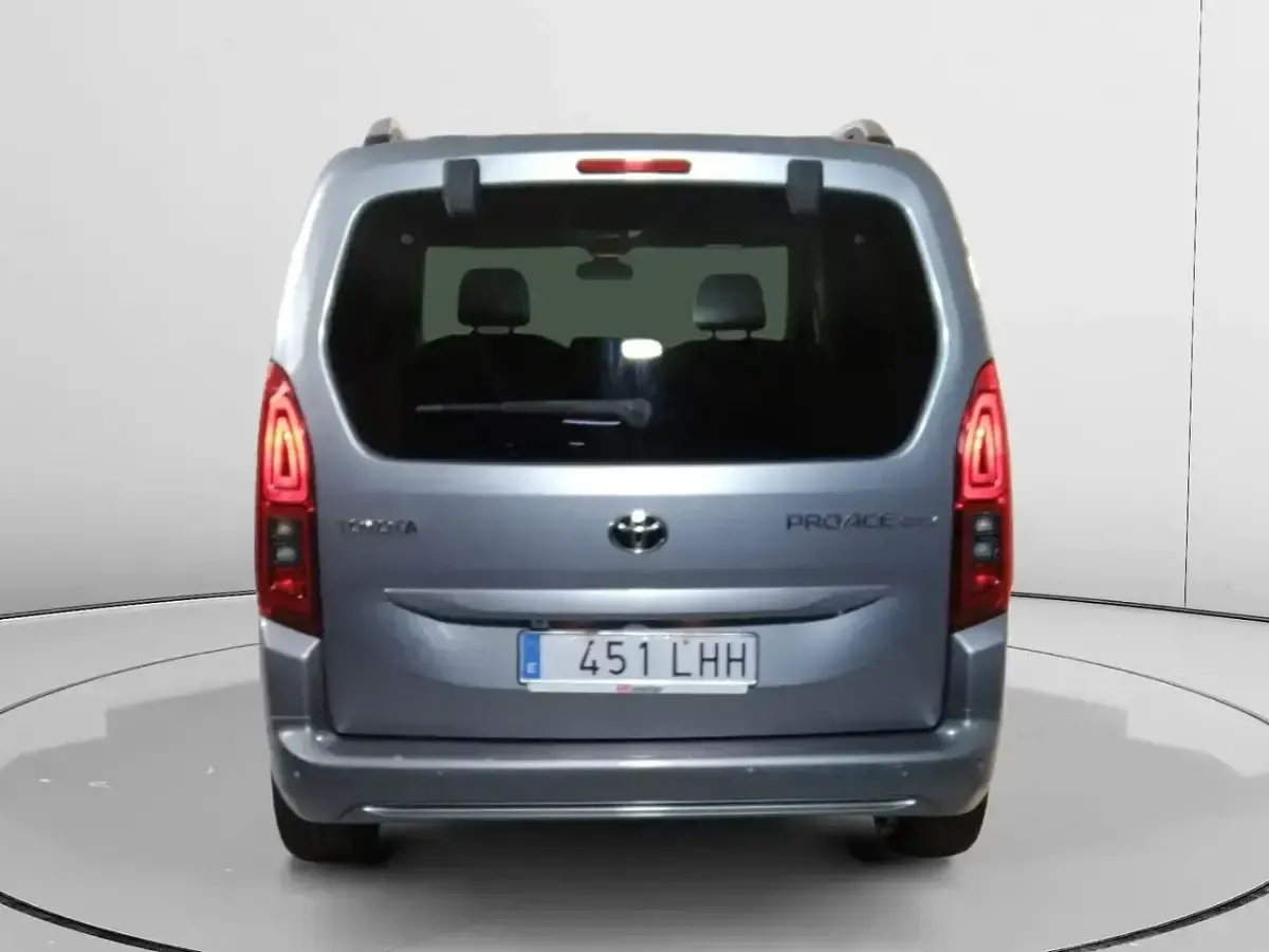 Usado Toyota Proace City Active 131 CV (96 kW) 2020 Gris Monovolumen