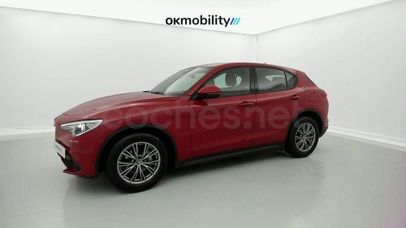 Usado Alfa Romeo Stelvio Super 160 CV (117 kW) 2022 Rojo SUV