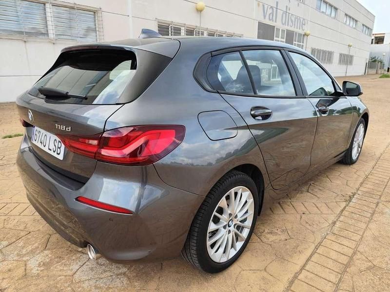 Usado BMW 118 150 CV (110 kW) 2021 Gris Utilitario